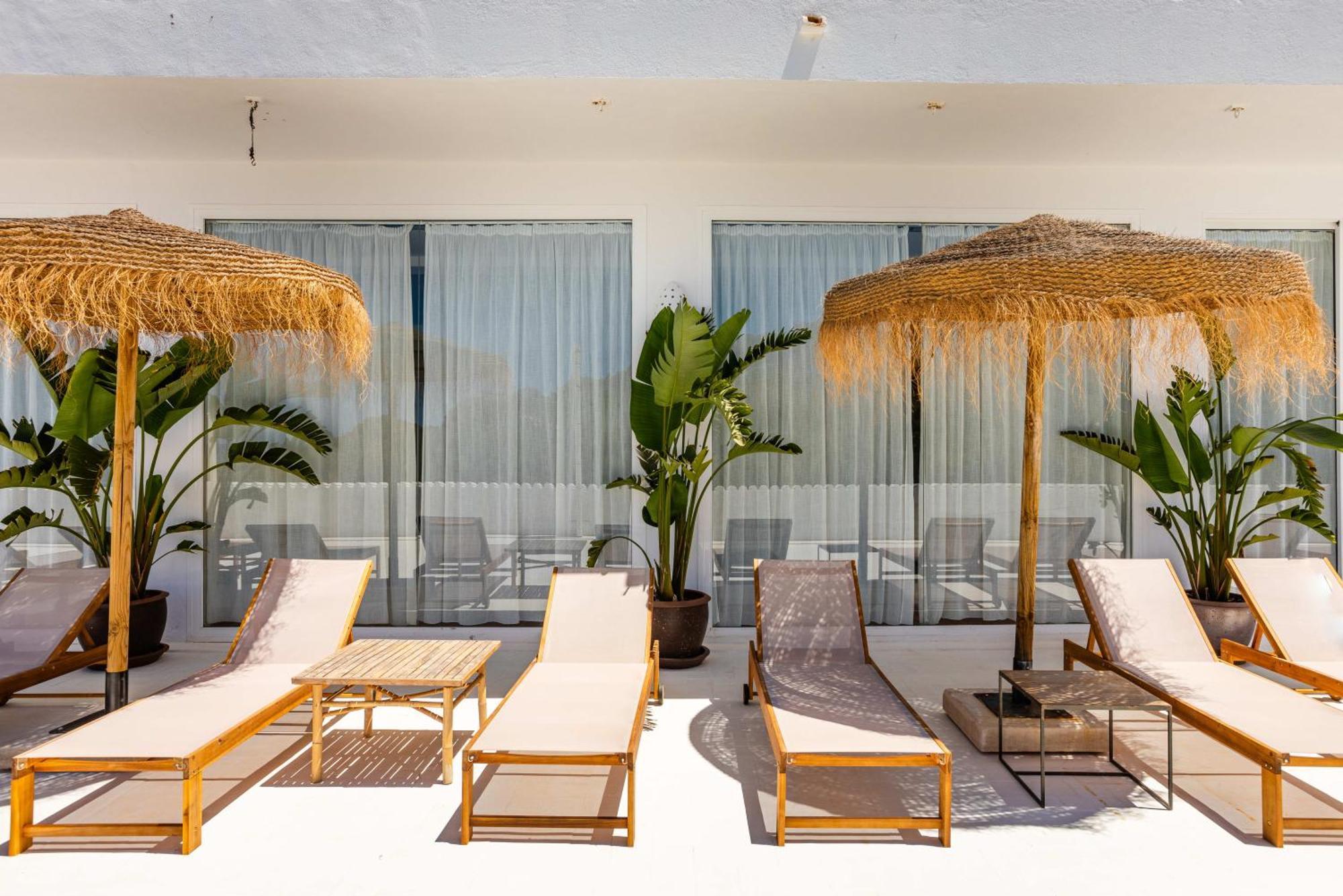 Victoria Sunset Suites サンアントニオアバド エクステリア 写真